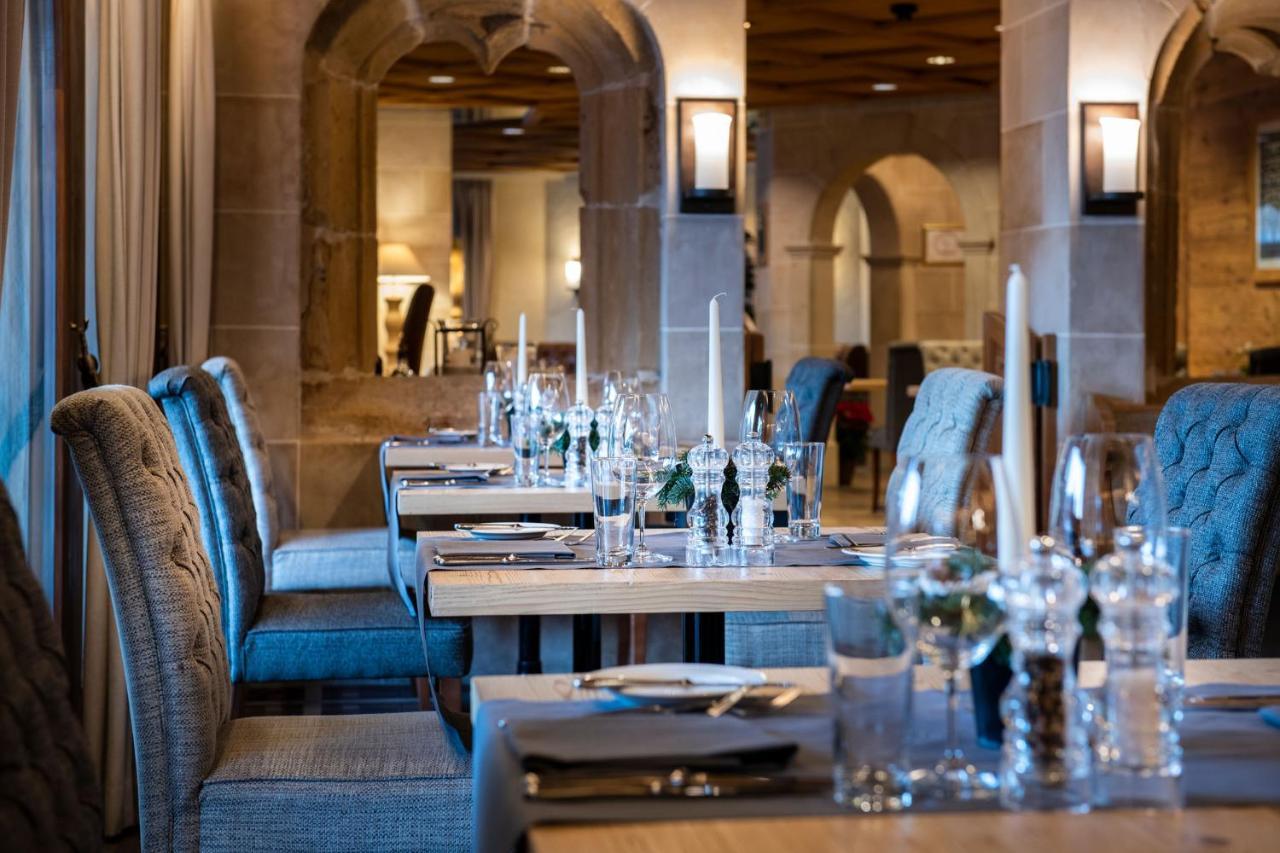 GOLFHOTEL Les Hauts de Gstaad&SPA Buitenkant foto